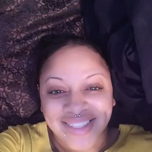 Meet your Posher, Liz